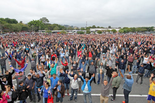 Todo apoio às greves! Unificar as lutas para derrotar os governos e os&nbsp;patrões!