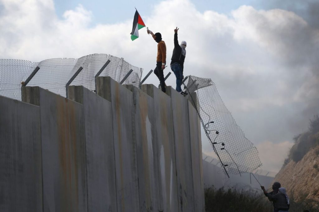 Todo apoio à luta de libertação dos palestinos contra o Estado racista de&nbsp;Israel!