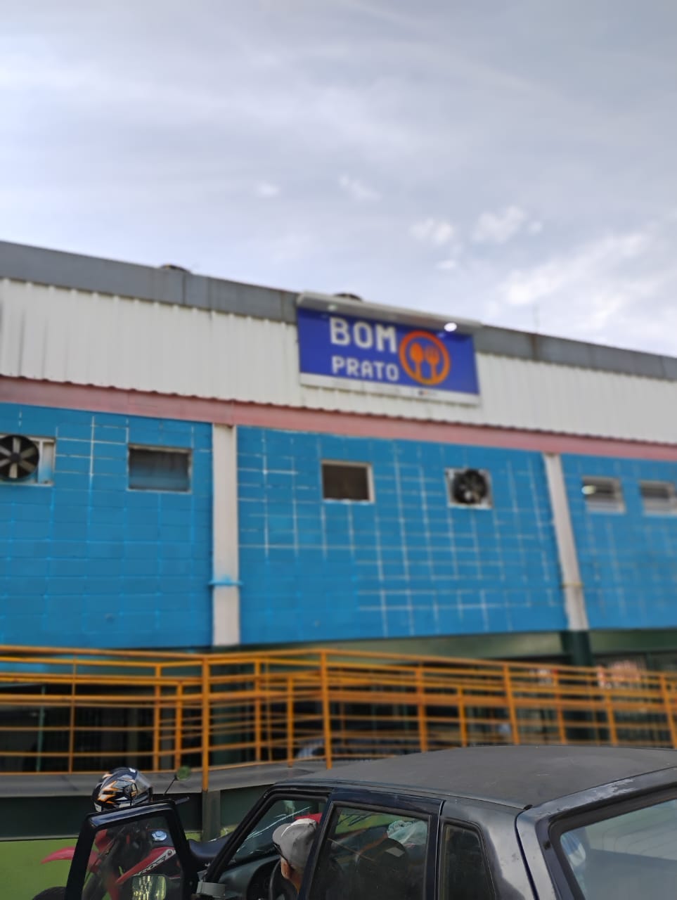 #Denúncia | O Bom Prato sem teto de Taboão da&nbsp;Serra
